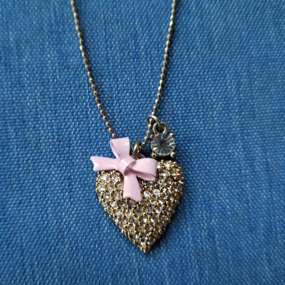 Betsey Johnson Pavé Stone Heart Necklace - EPC - Picture 1 of 8